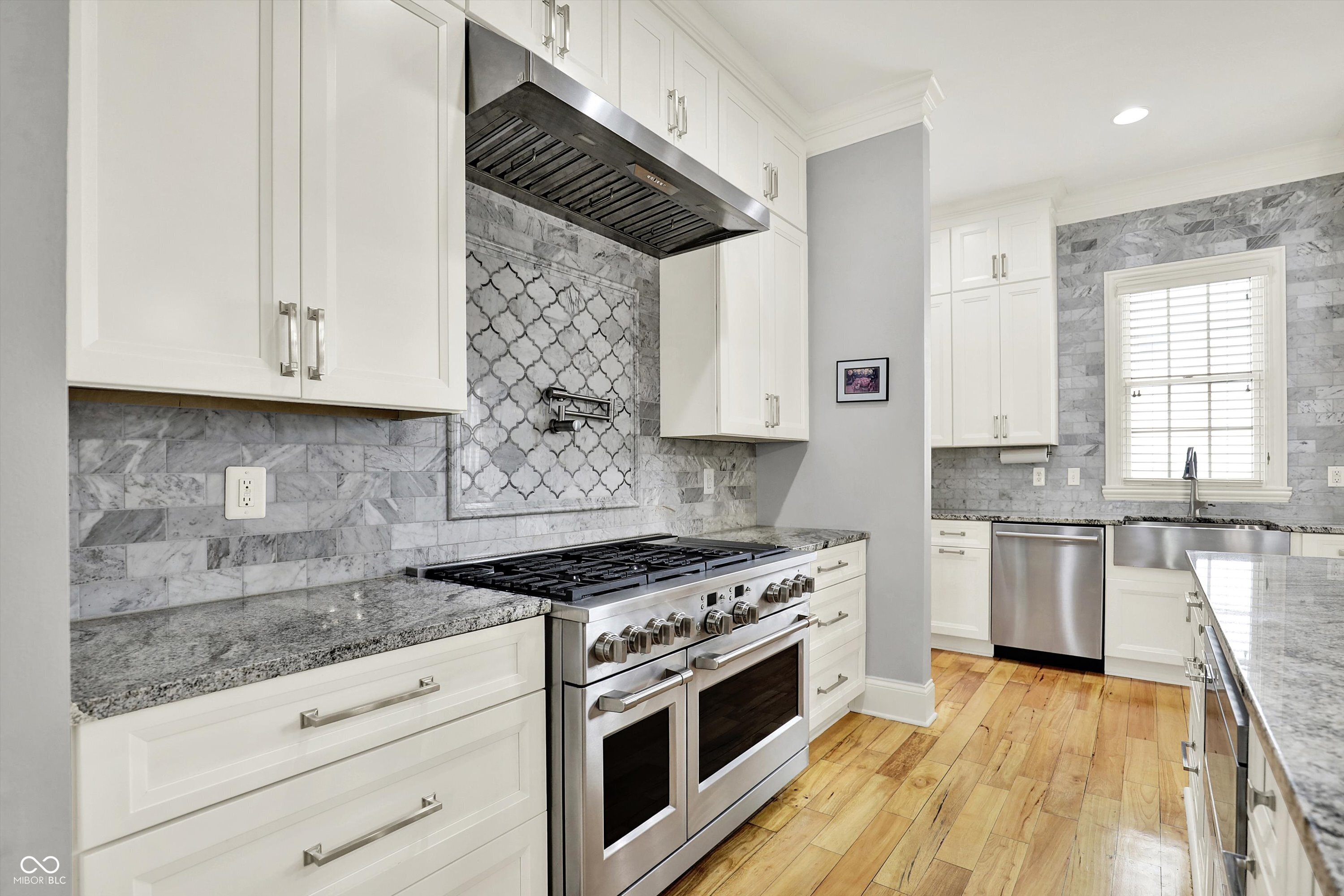 12999 Deerstyne Green Street