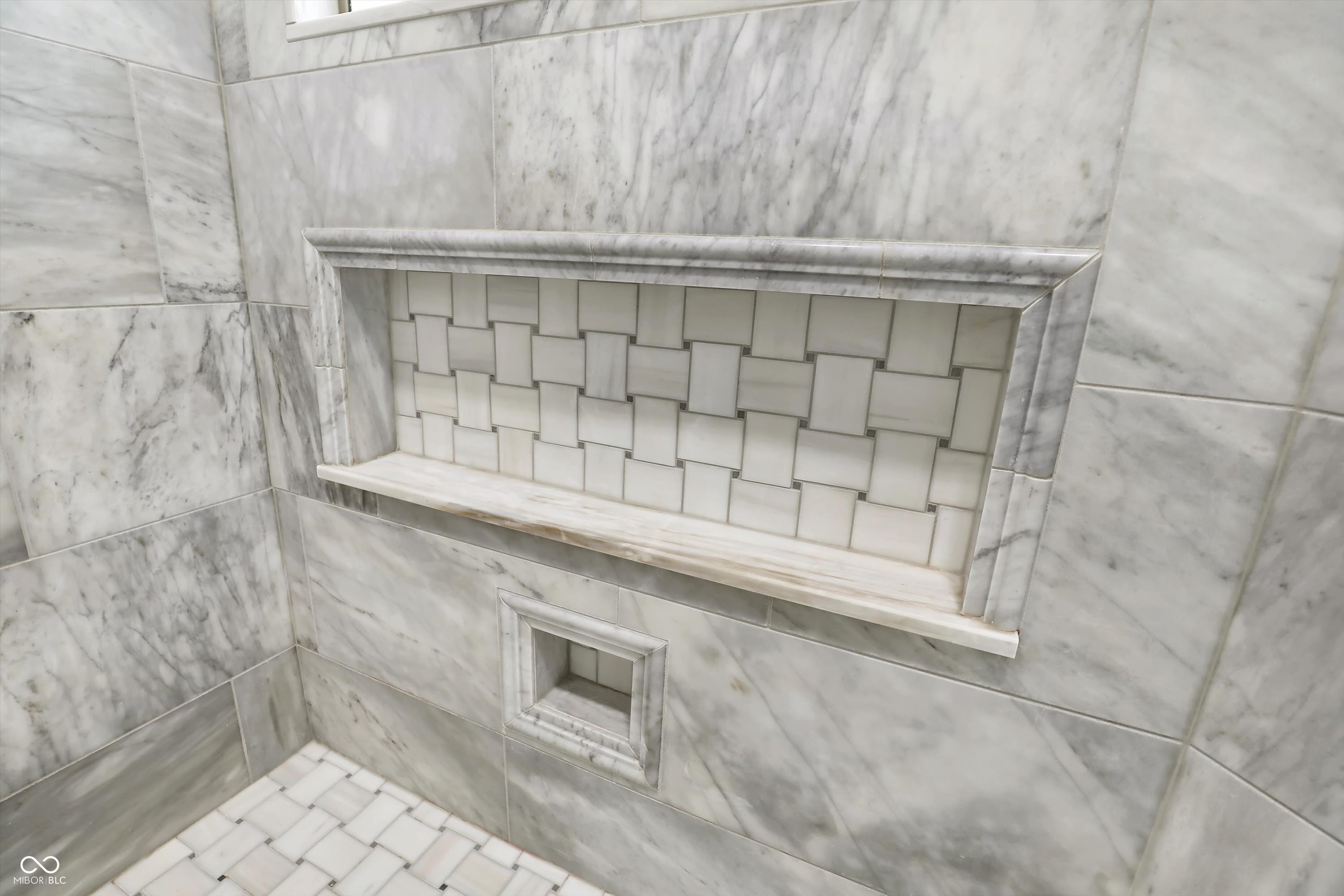 12999 Deerstyne Green Street