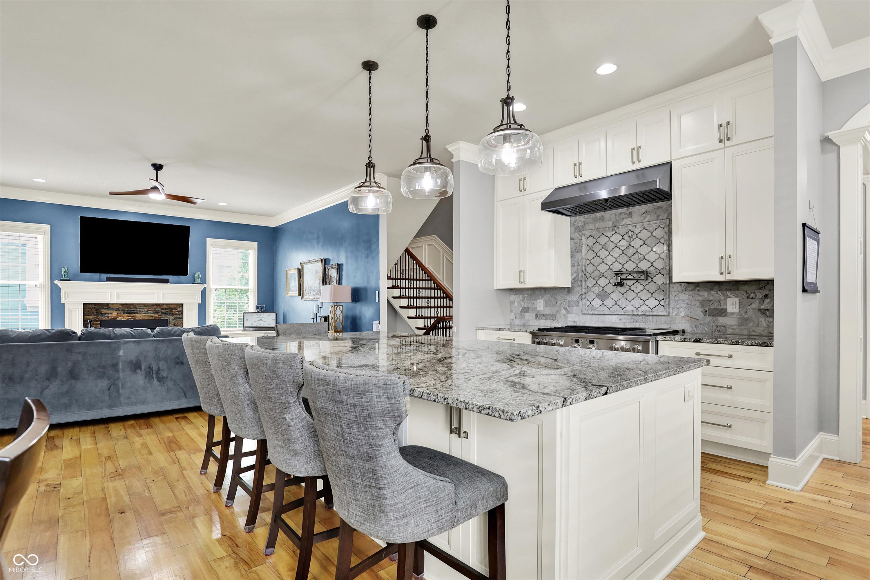 12999 Deerstyne Green Street