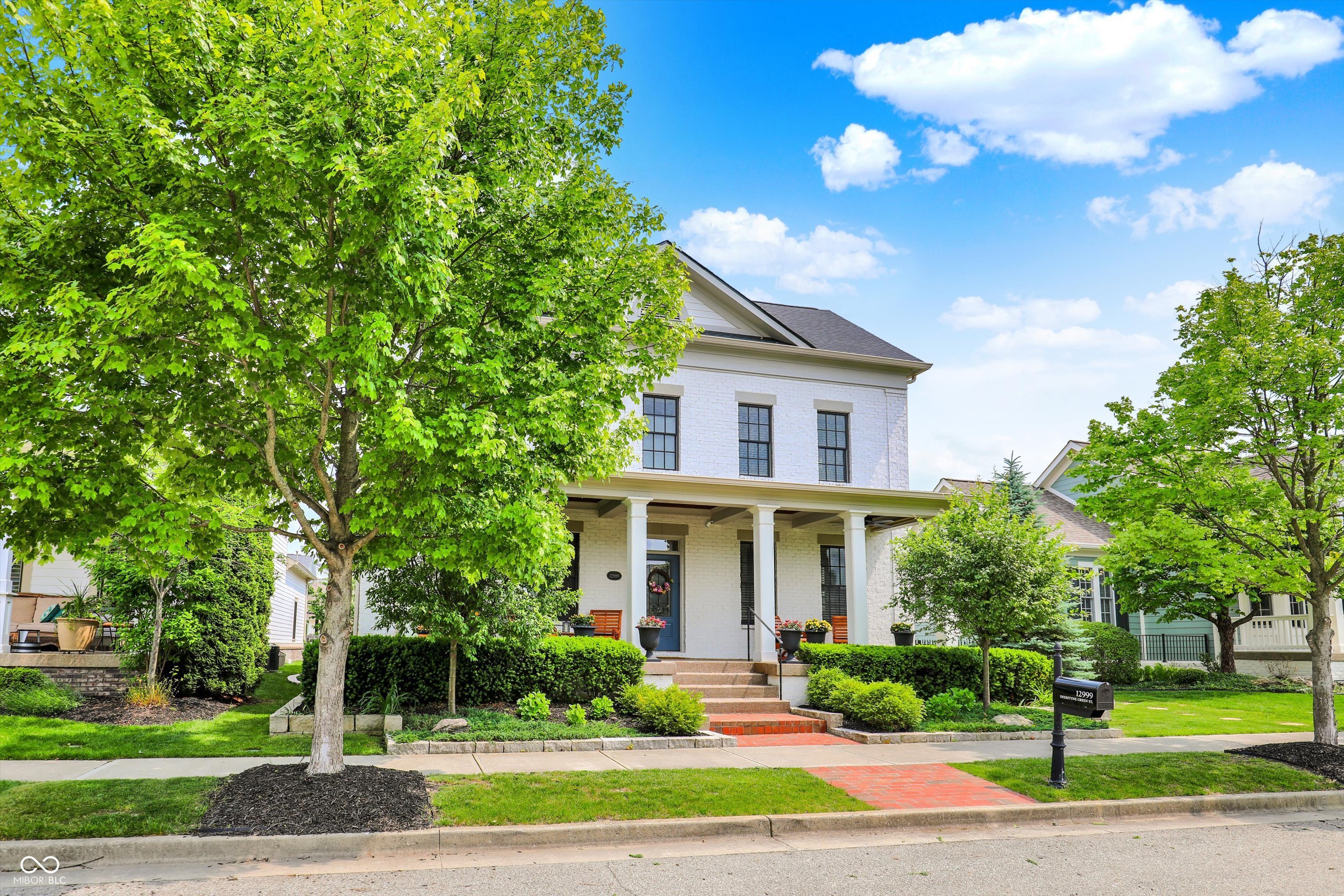 12999 Deerstyne Green Street