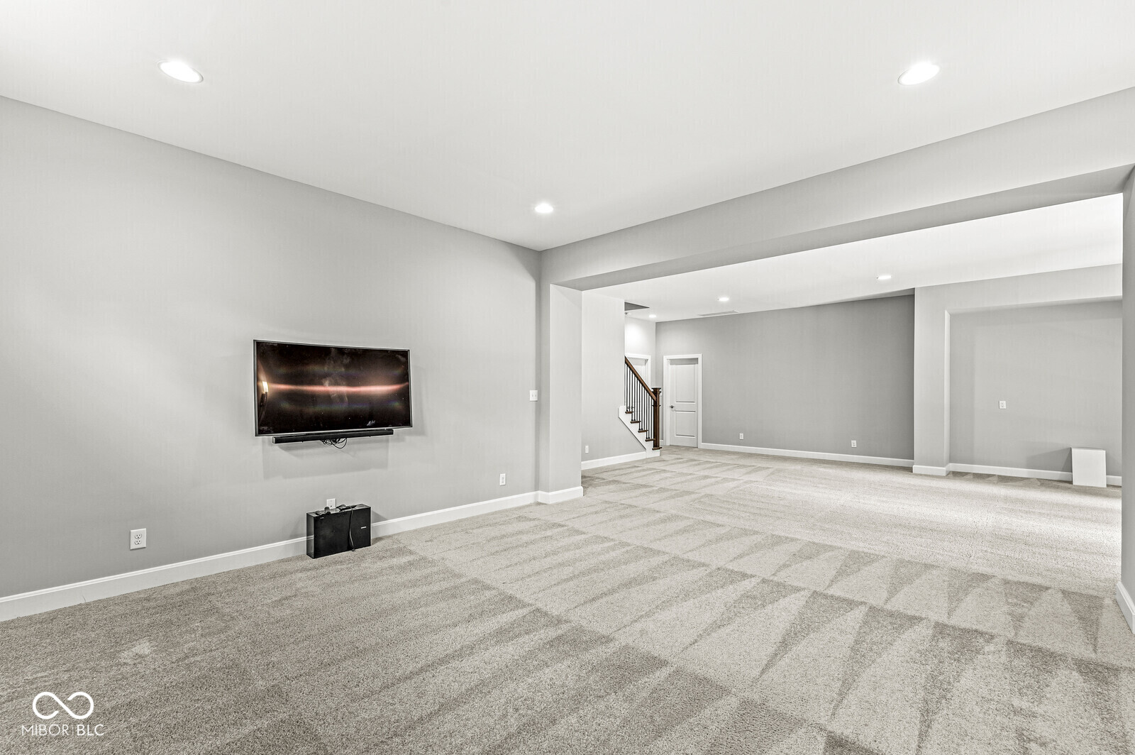 11705 Walton Crescent