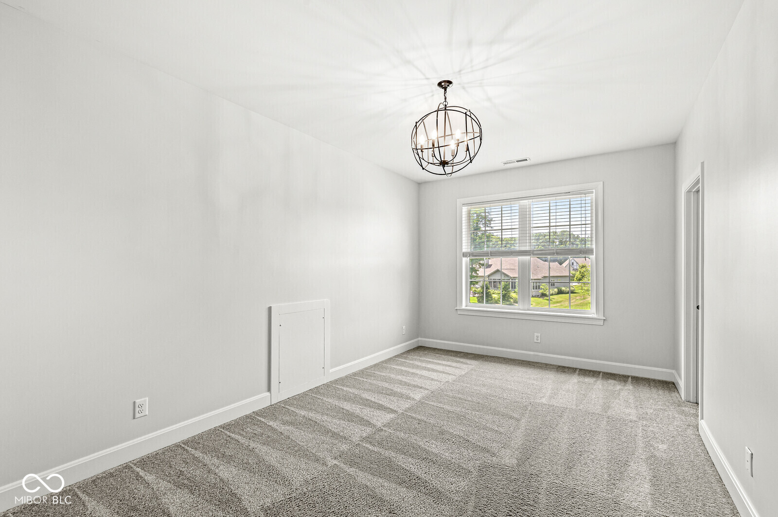 11705 Walton Crescent