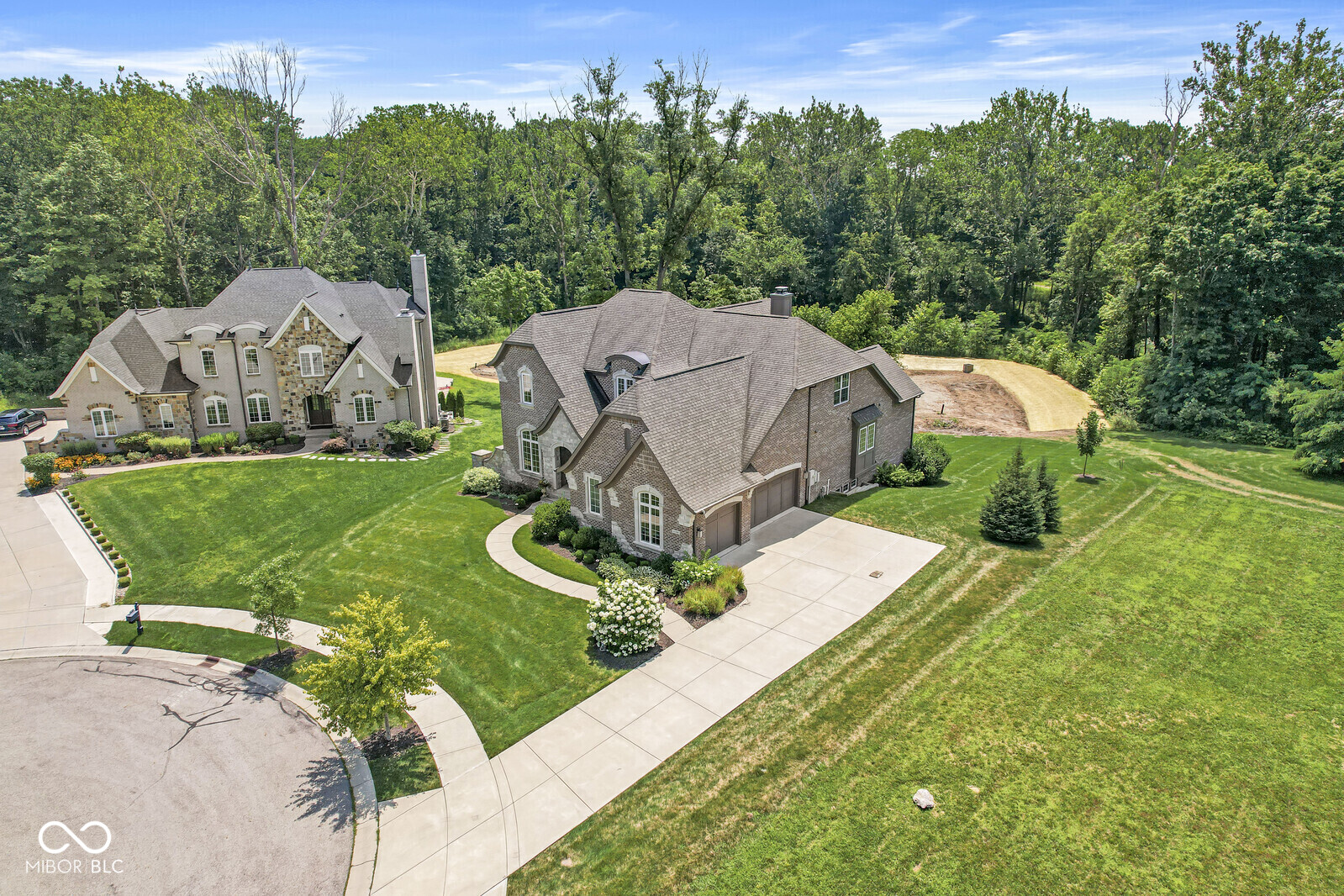 11705 Walton Crescent