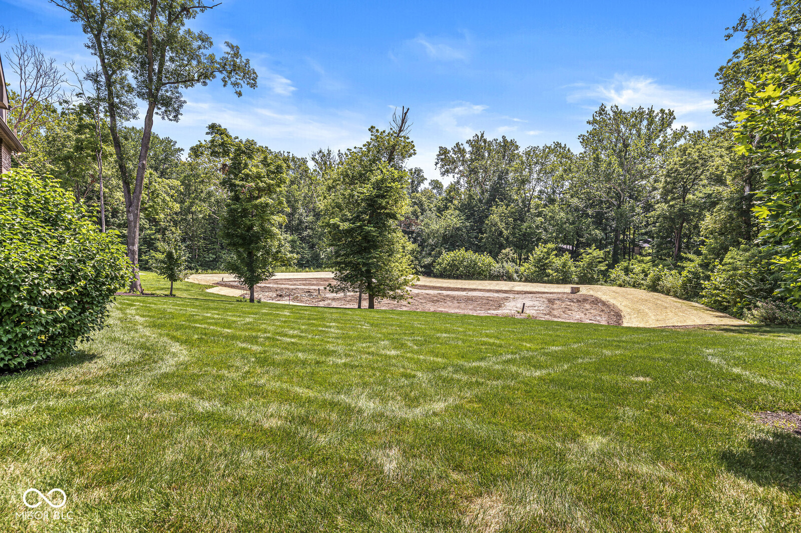 11705 Walton Crescent