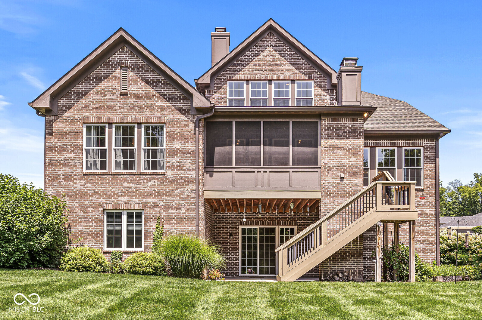 11705 Walton Crescent