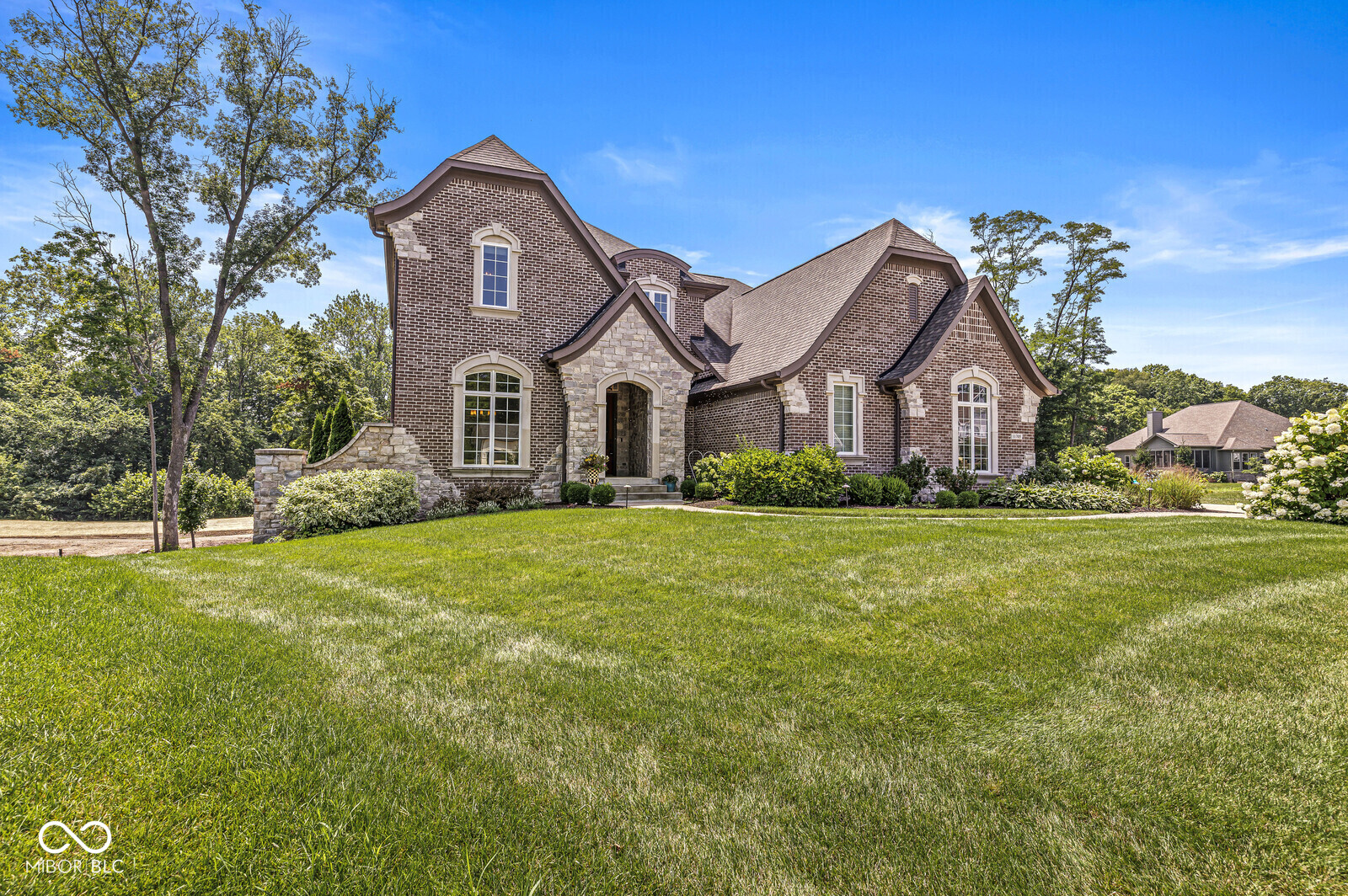 11705 Walton Crescent