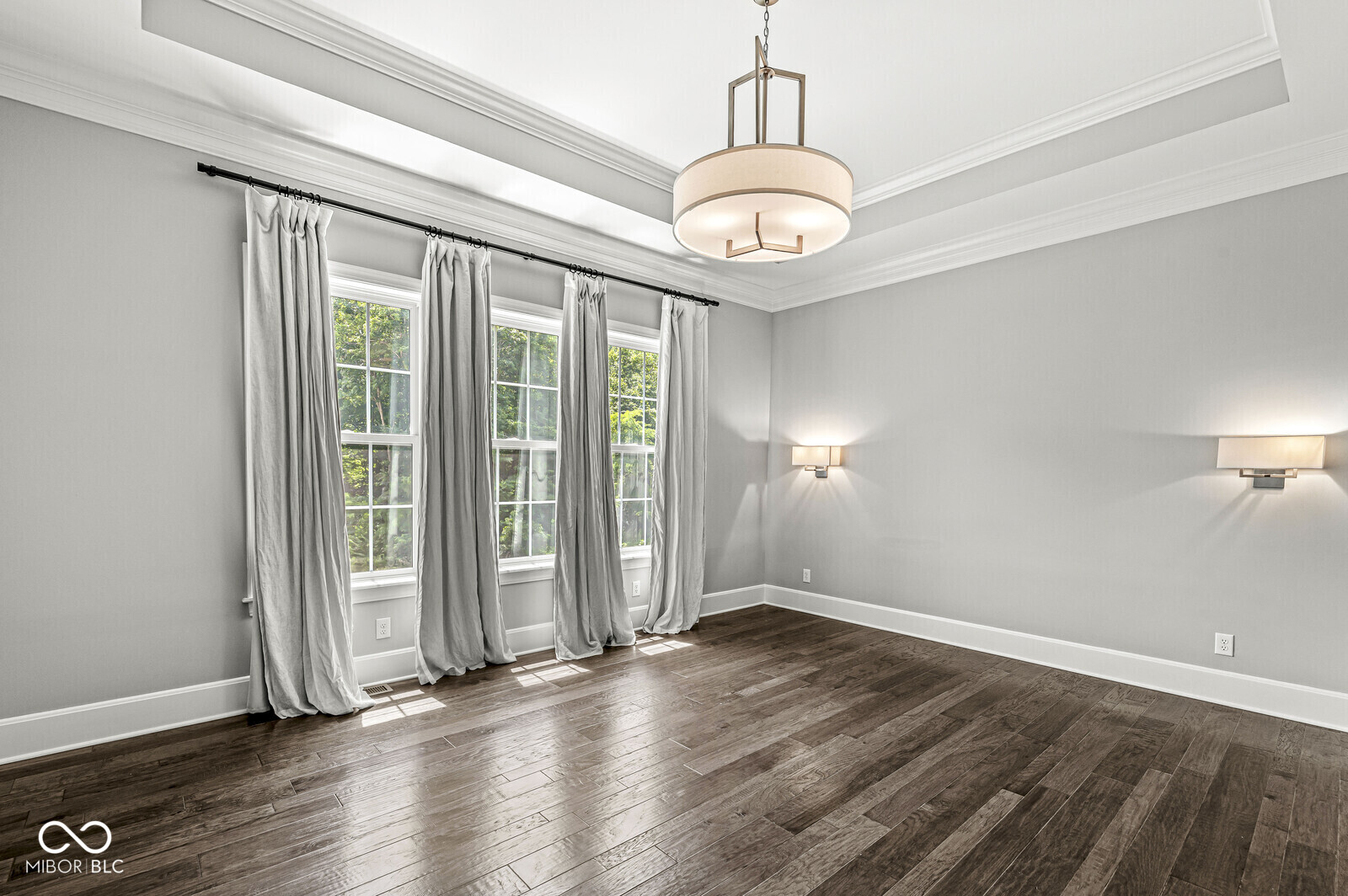 11705 Walton Crescent