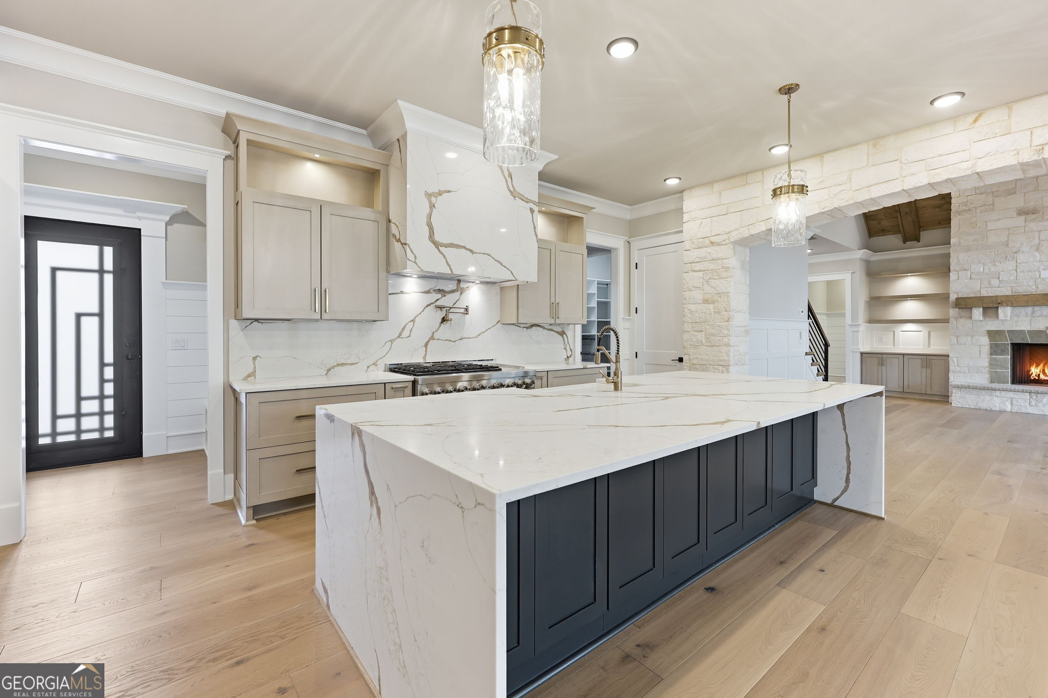 4175 Cumberland Point Drive