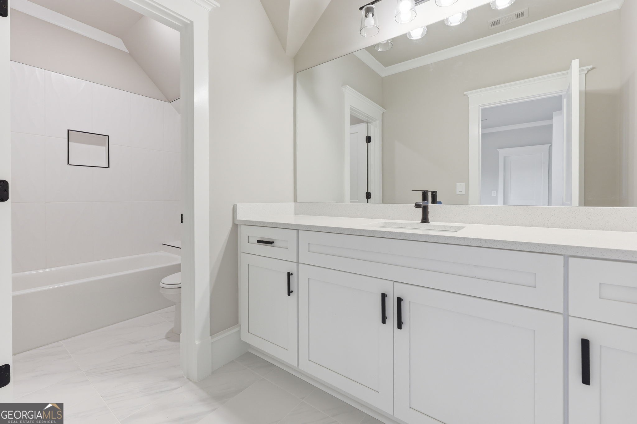 4175 Cumberland Point Drive