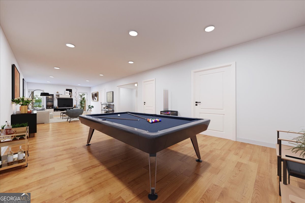 218 Lake Pointe Drive