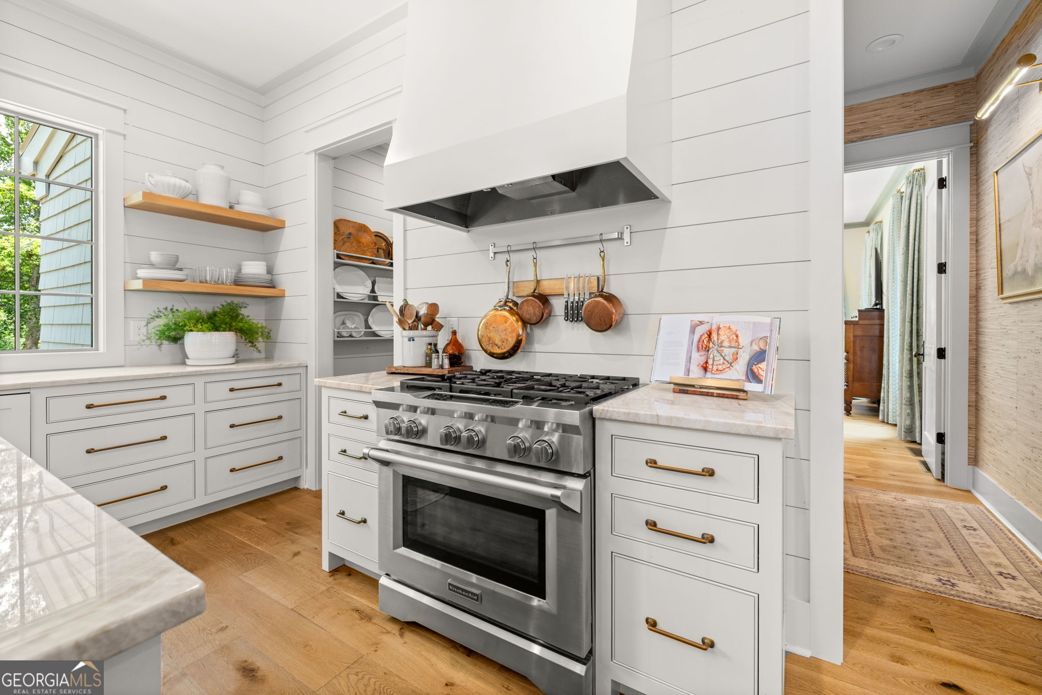 218 Lake Pointe Drive