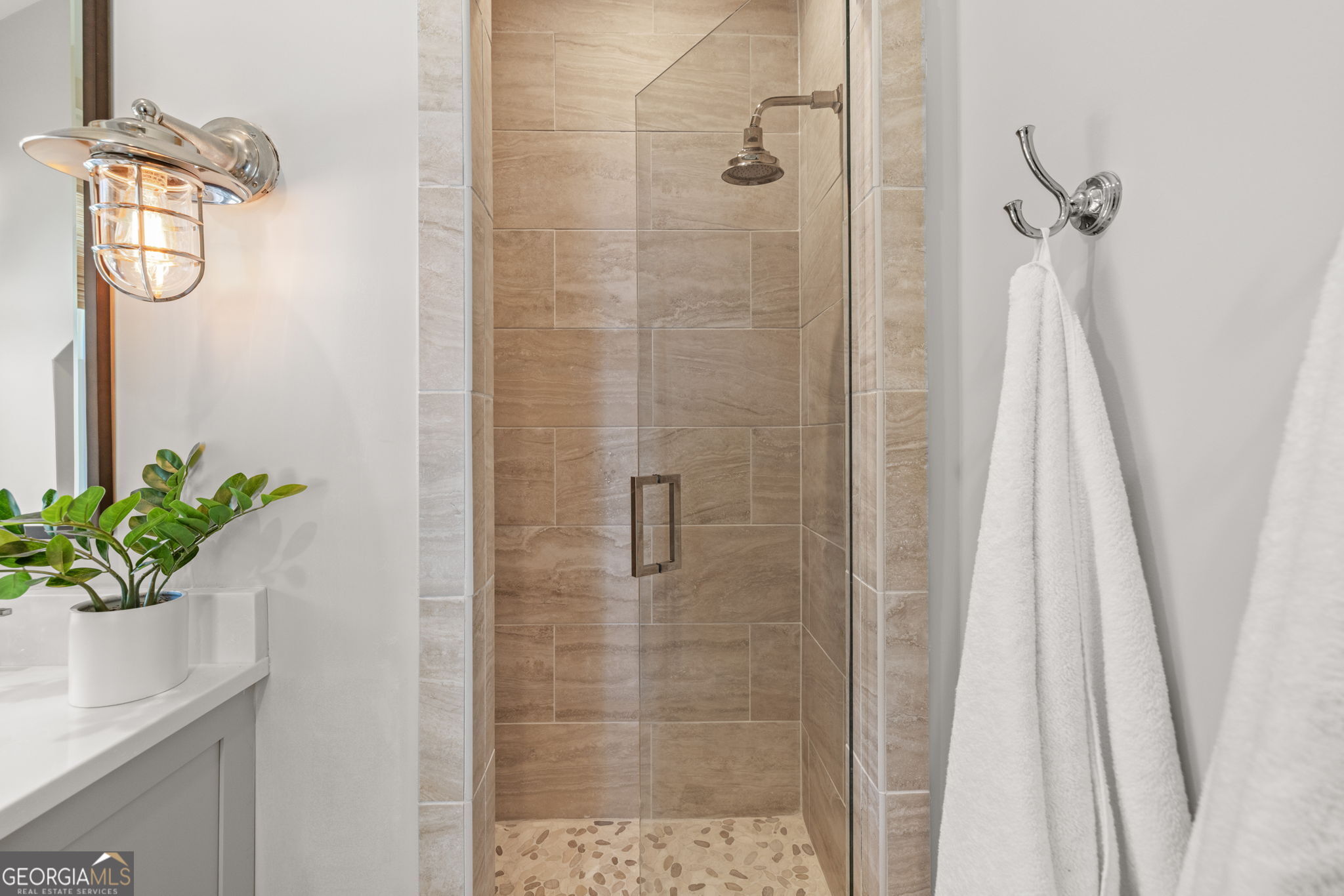 218 Lake Pointe Drive