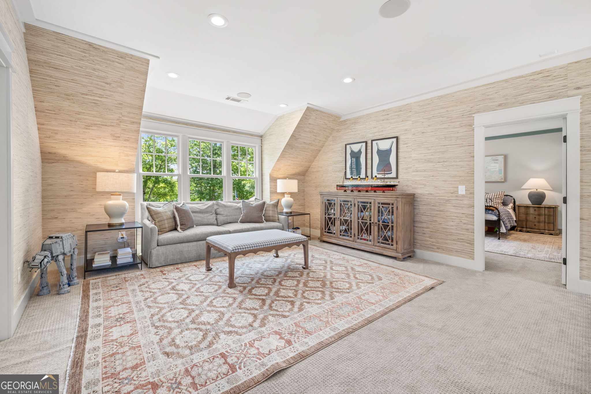 218 Lake Pointe Drive