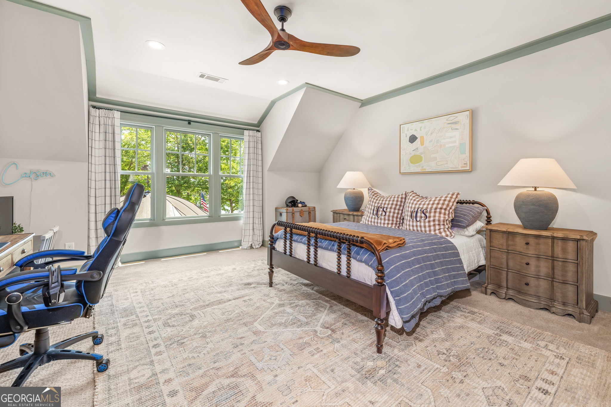 218 Lake Pointe Drive