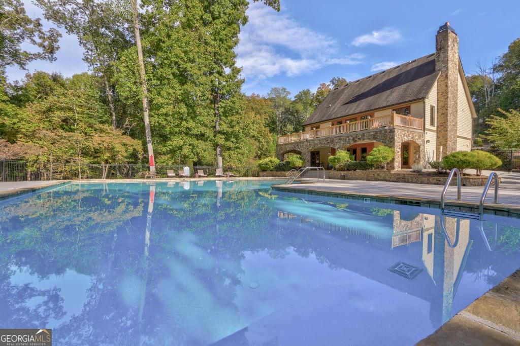 6190 Crestline Drive