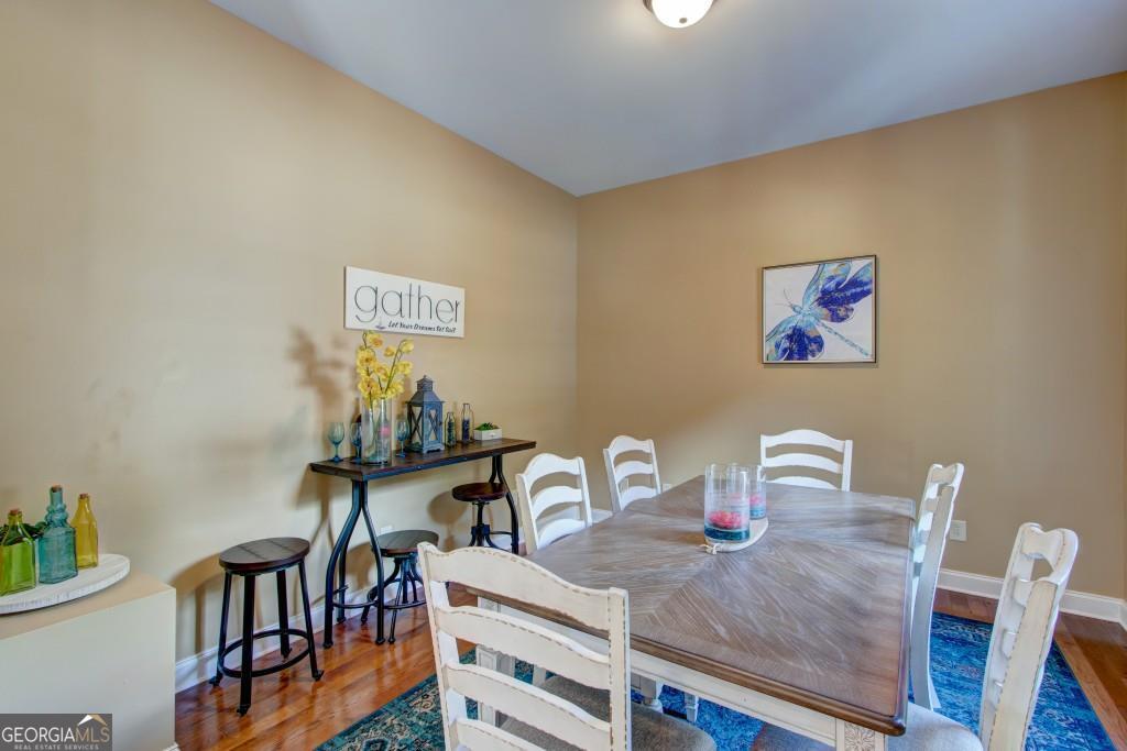 6190 Crestline Drive