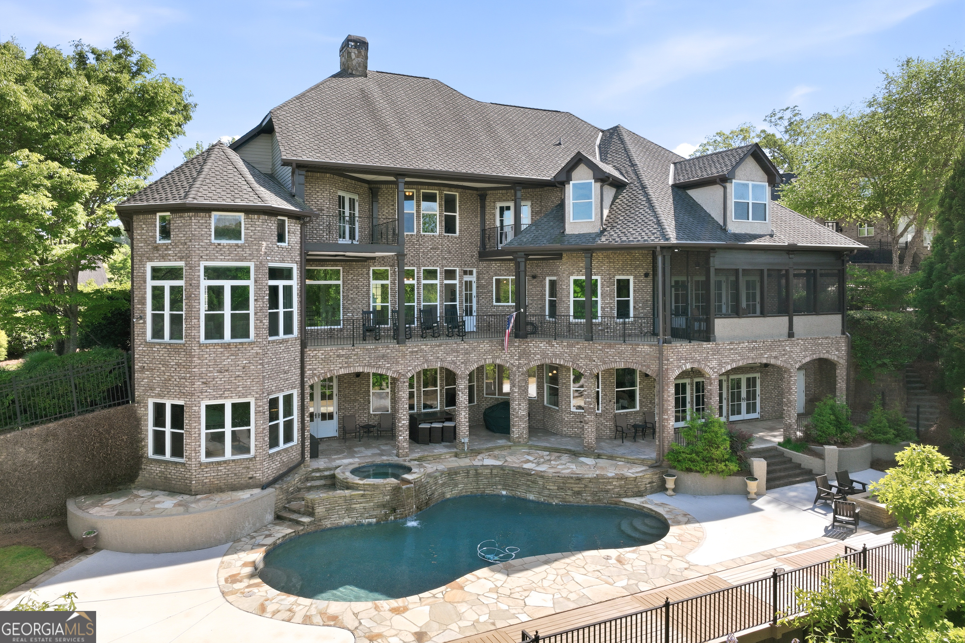 1969 River View Drive