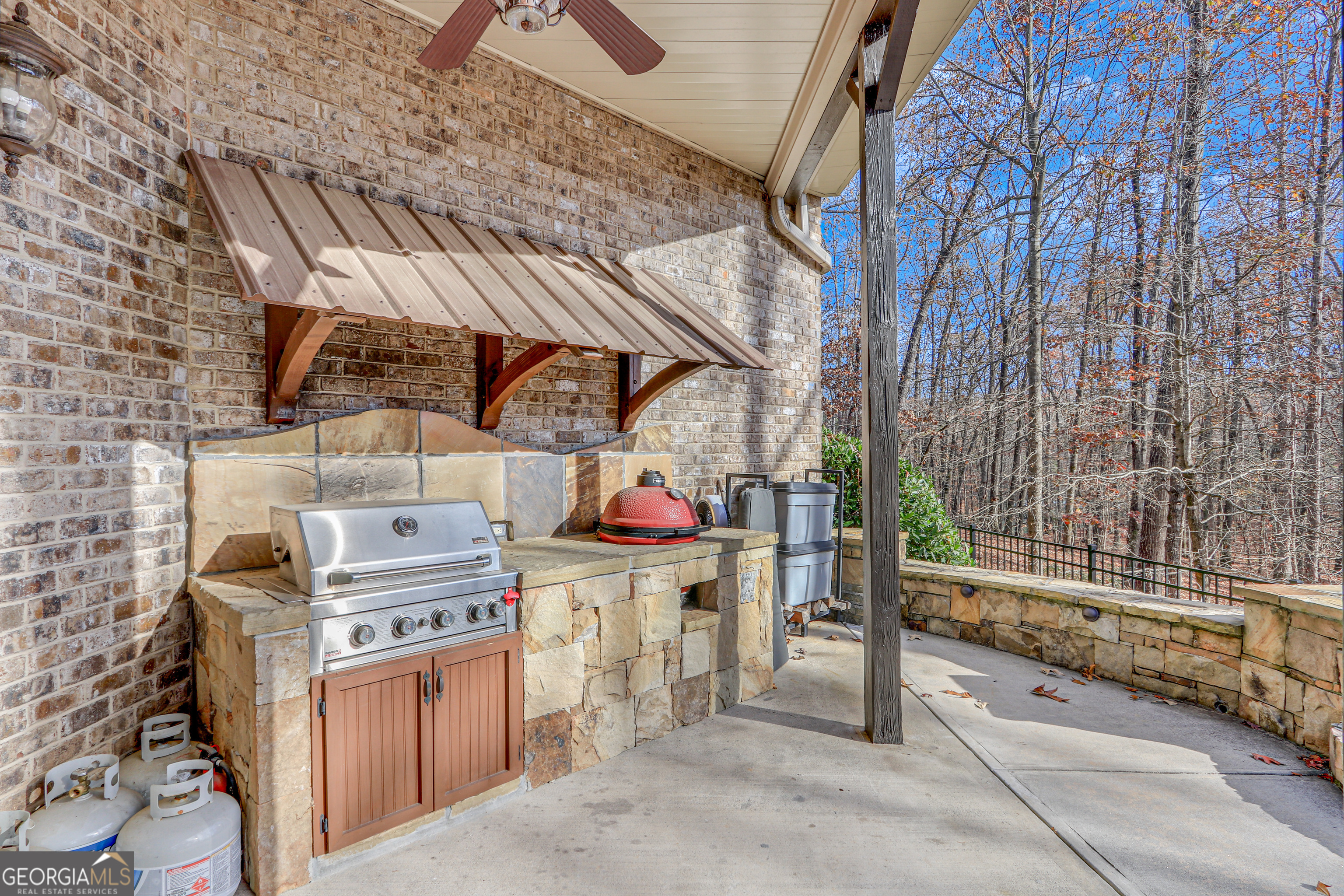 6226 Random Winds Bluff
