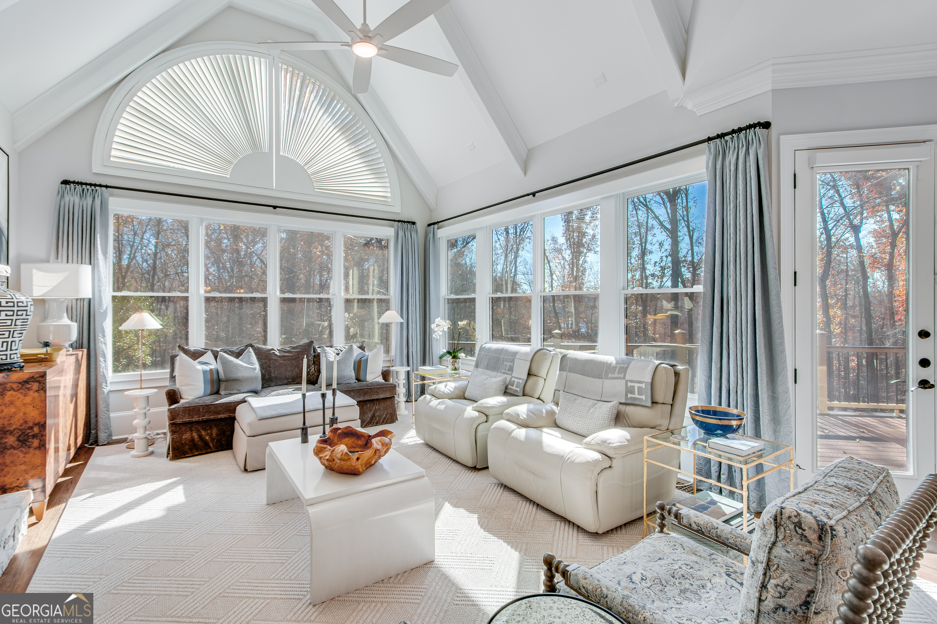 6226 Random Winds Bluff