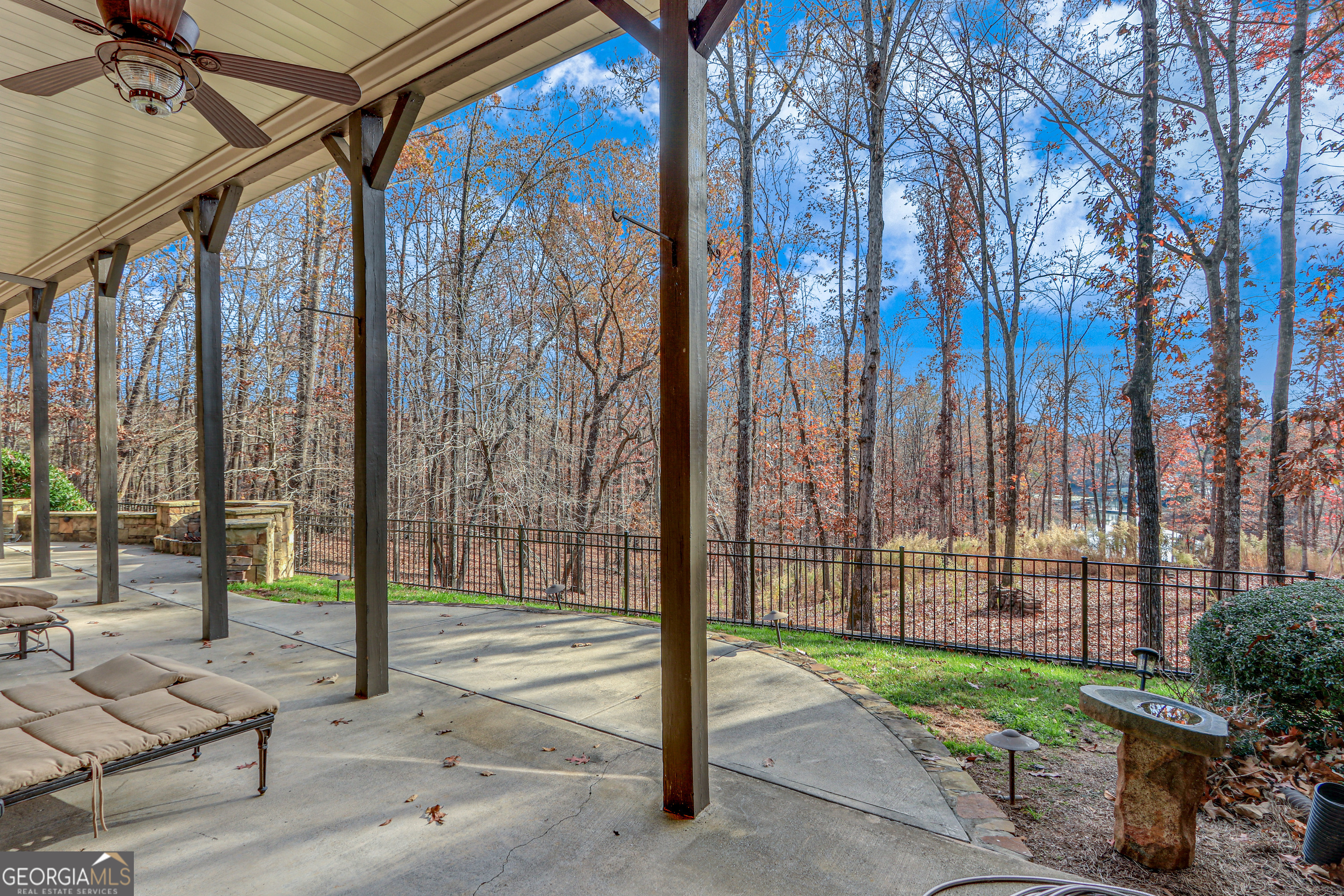 6226 Random Winds Bluff