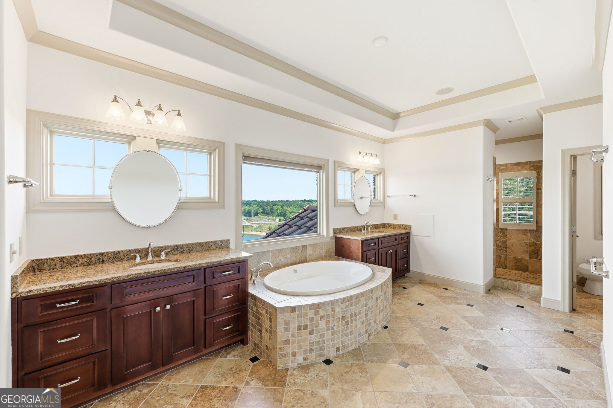 2742 High Vista Point