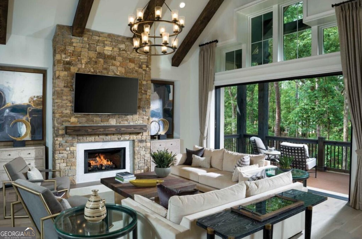 208 Lake Pointe Drive