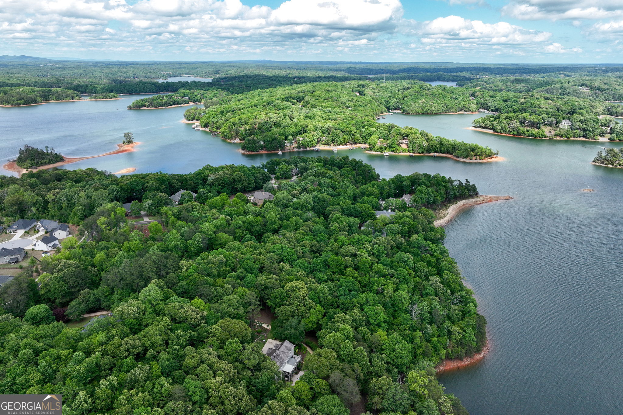 208 Lake Pointe Drive