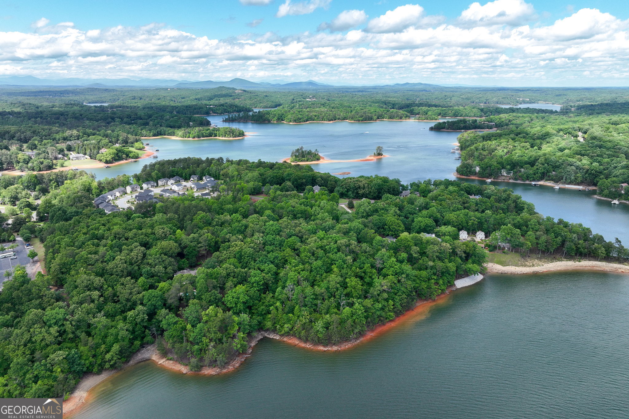 208 Lake Pointe Drive