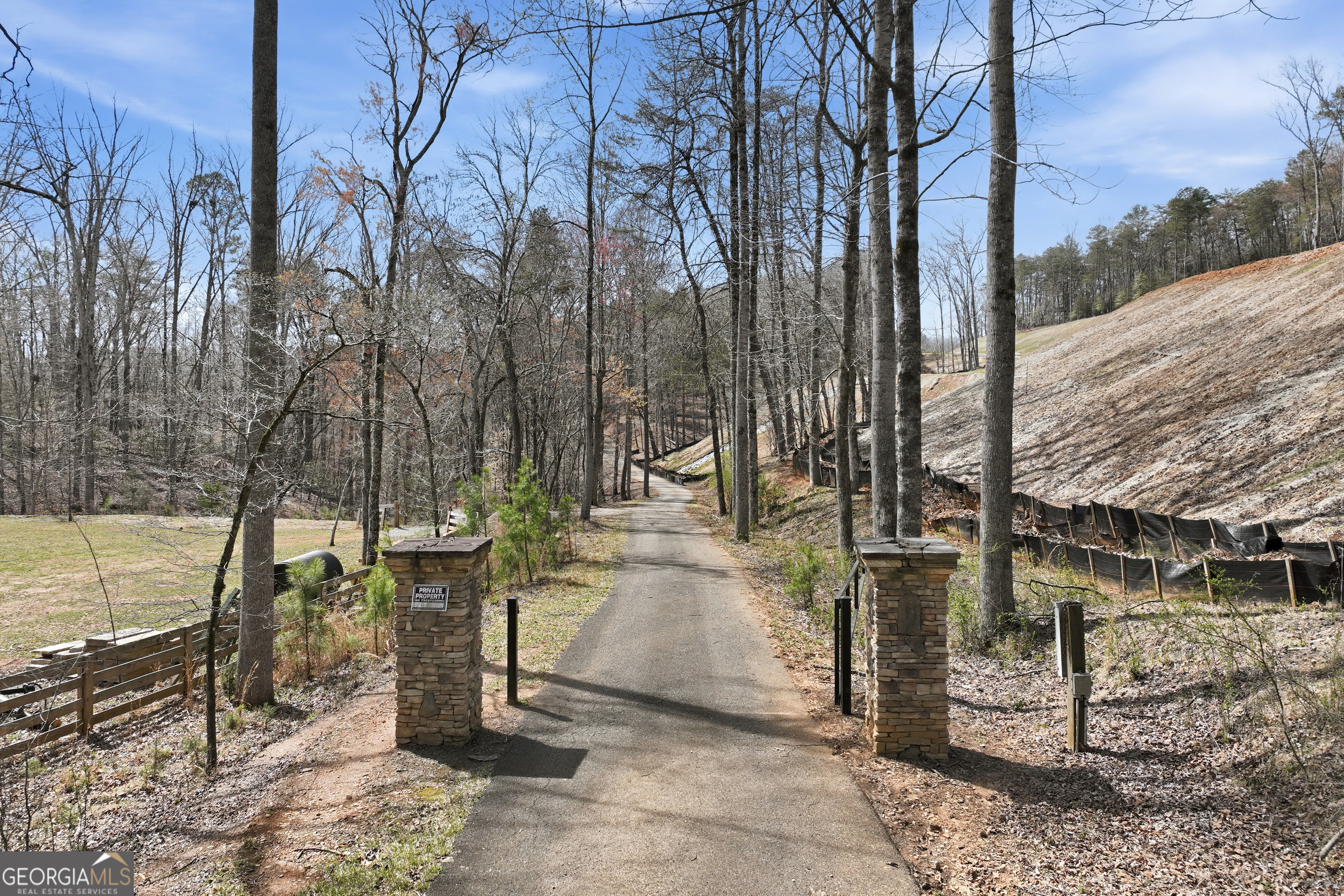 6267A Grant Harbor Drive