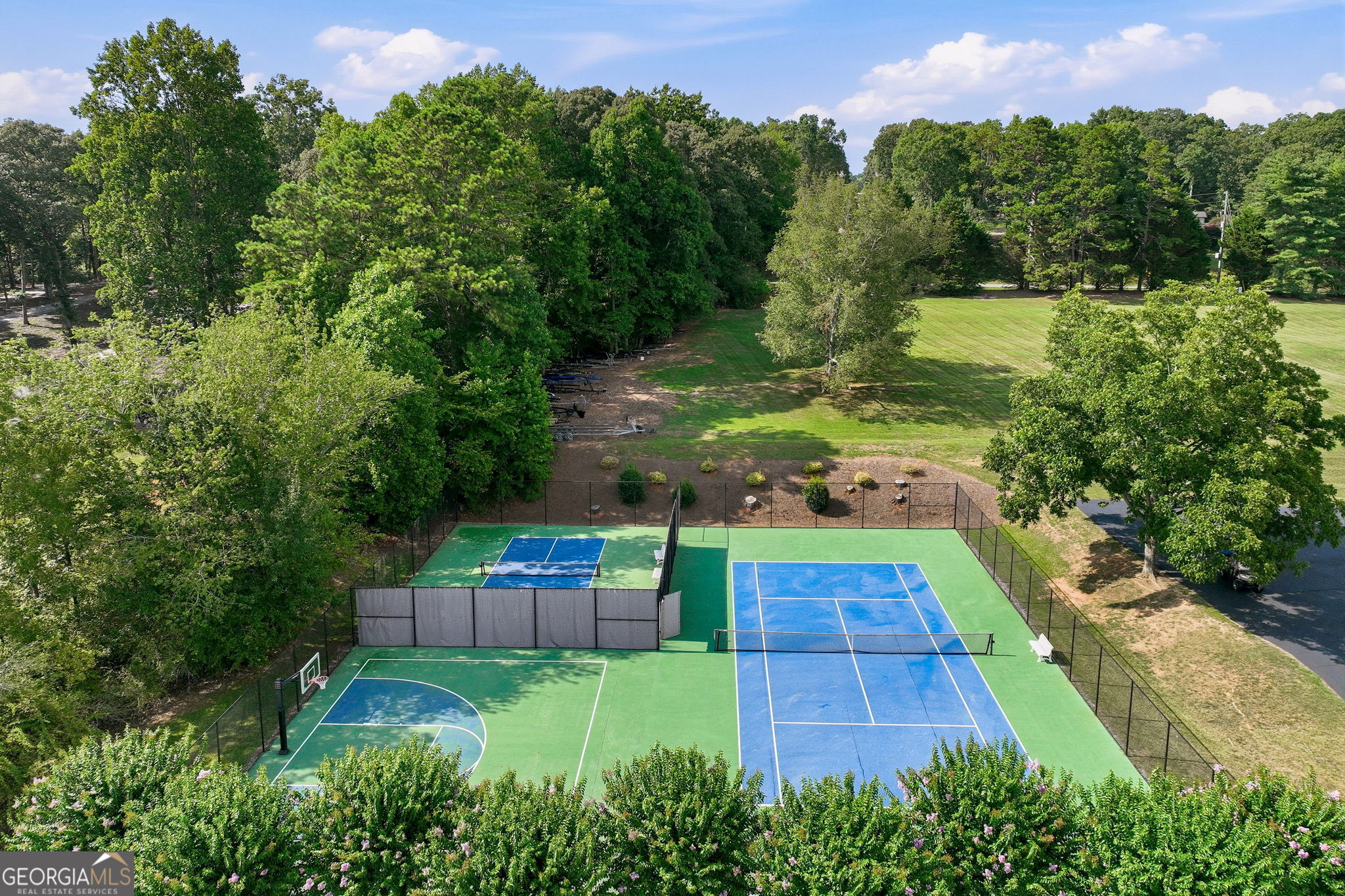 3623 N River Road