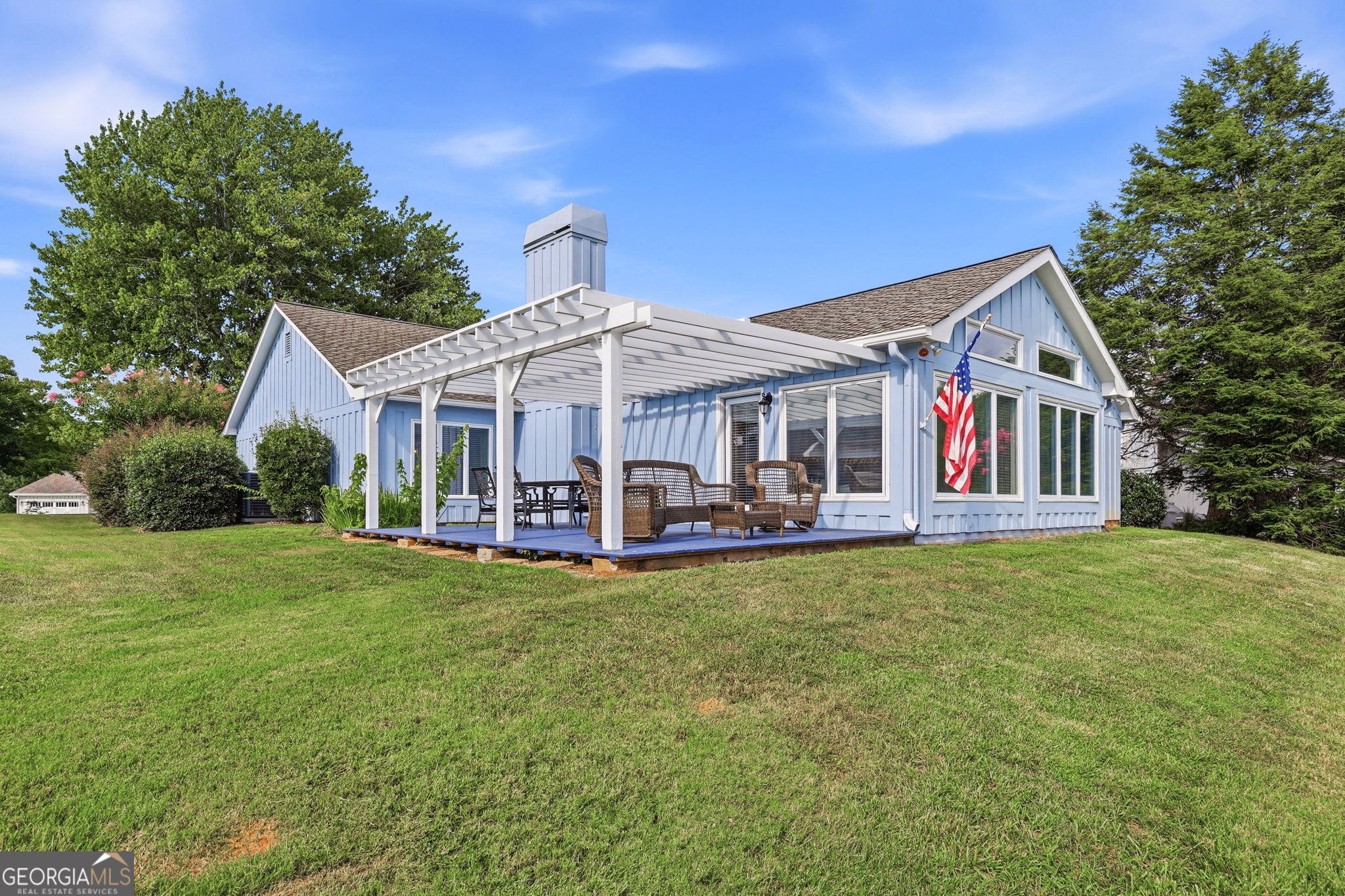 3623 N River Road