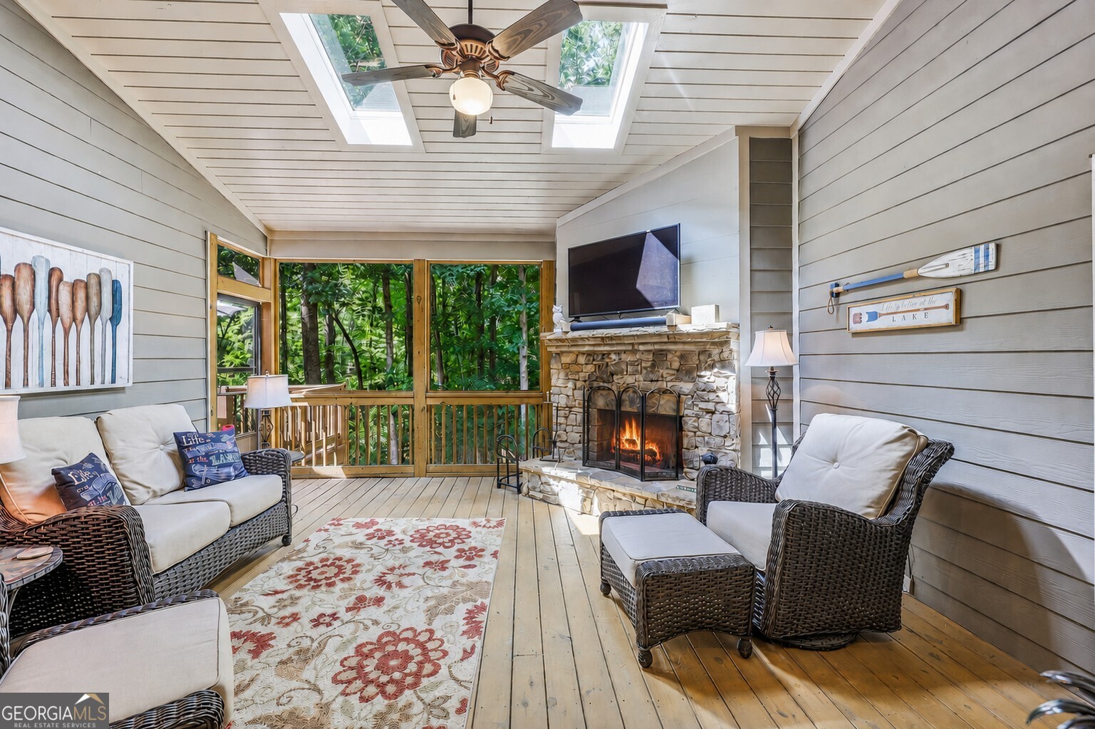 5686 Old Wilkie Road
