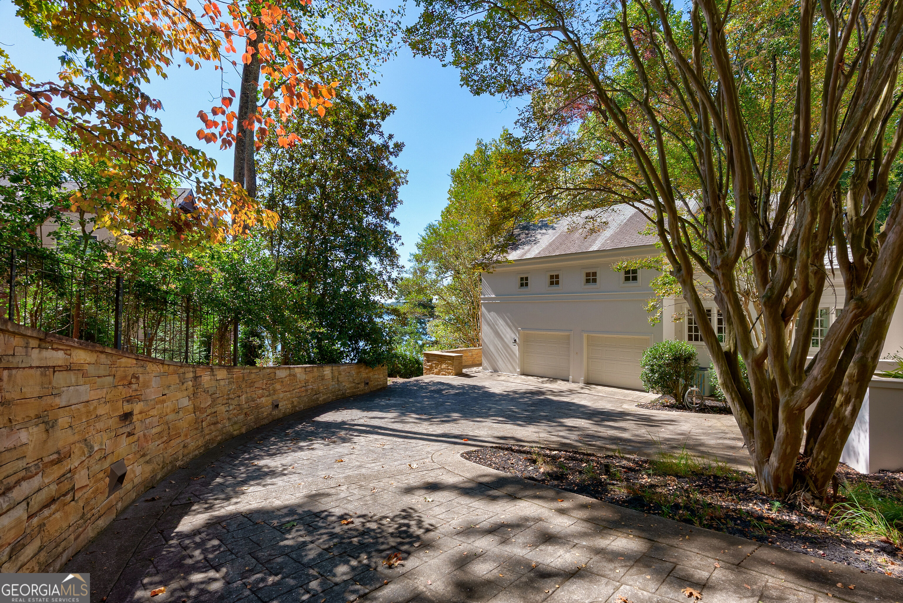 6655 Sweetwater Point