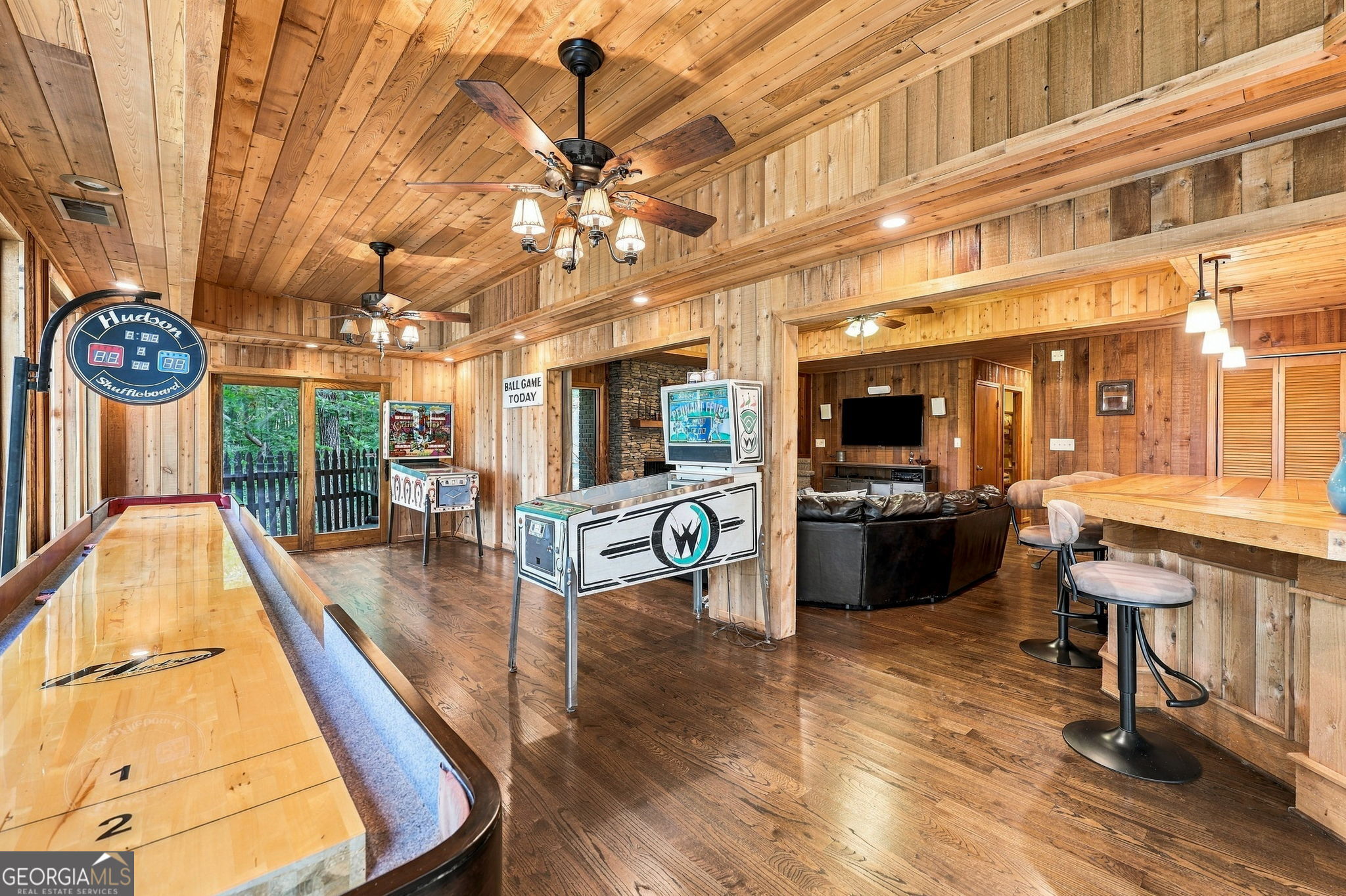 319 Chestatee View Drive