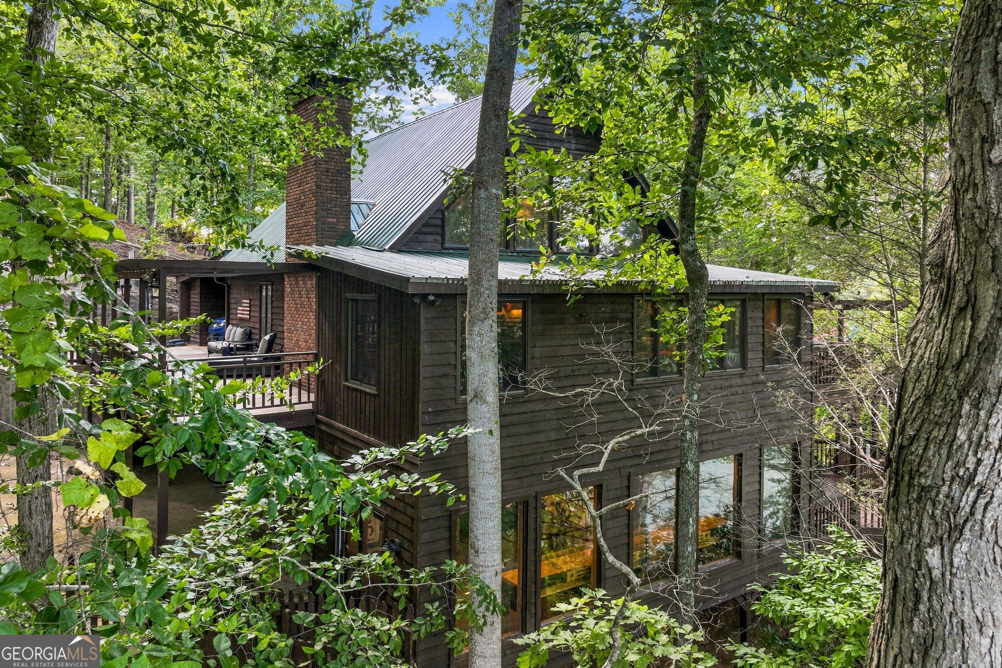 319 Chestatee View Drive