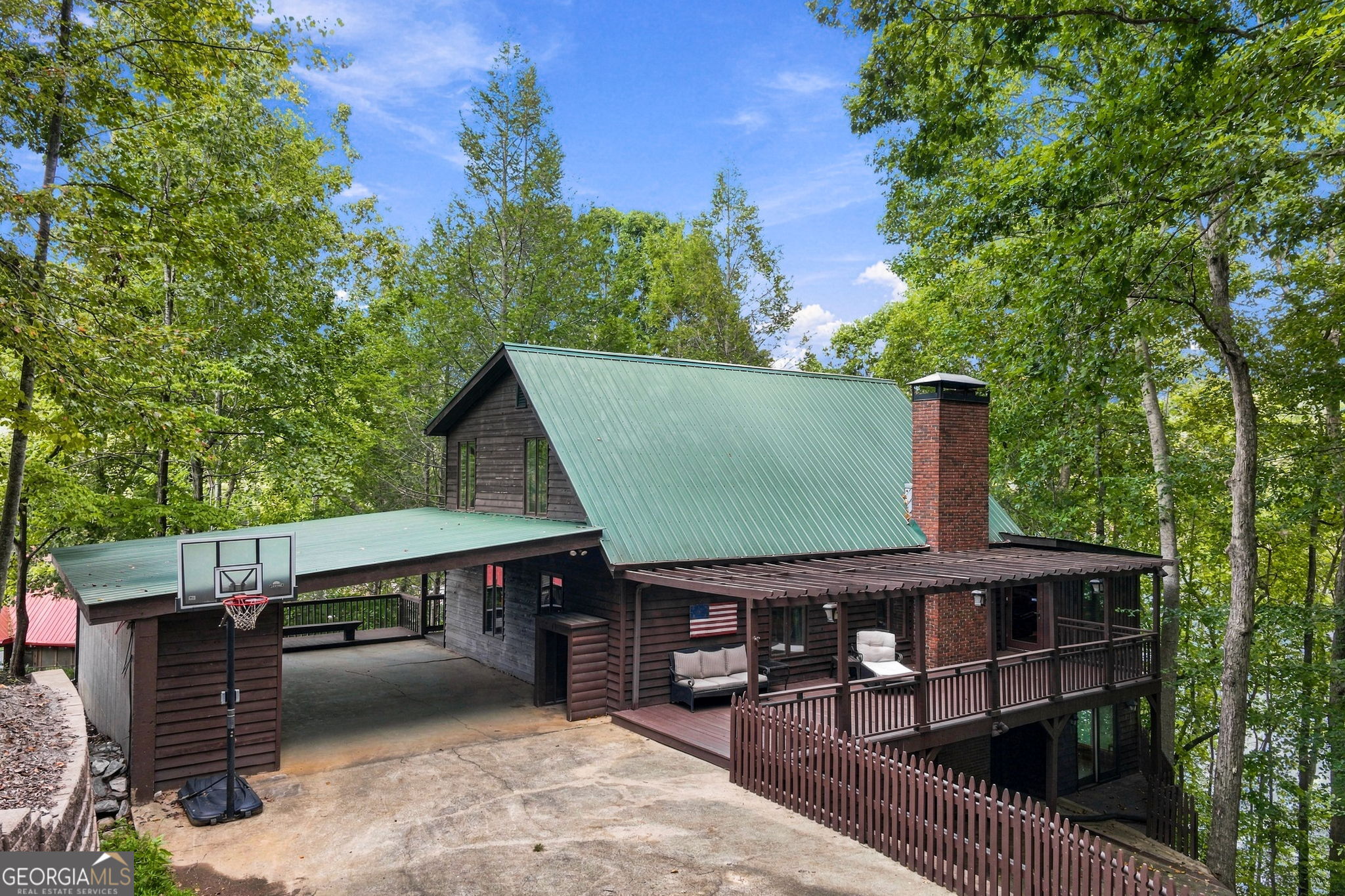 319 Chestatee View Drive