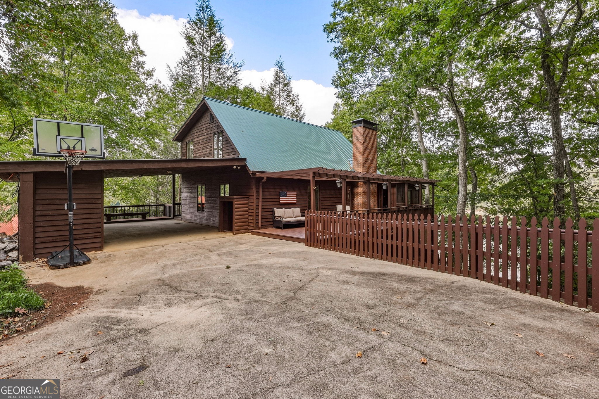 319 Chestatee View Drive