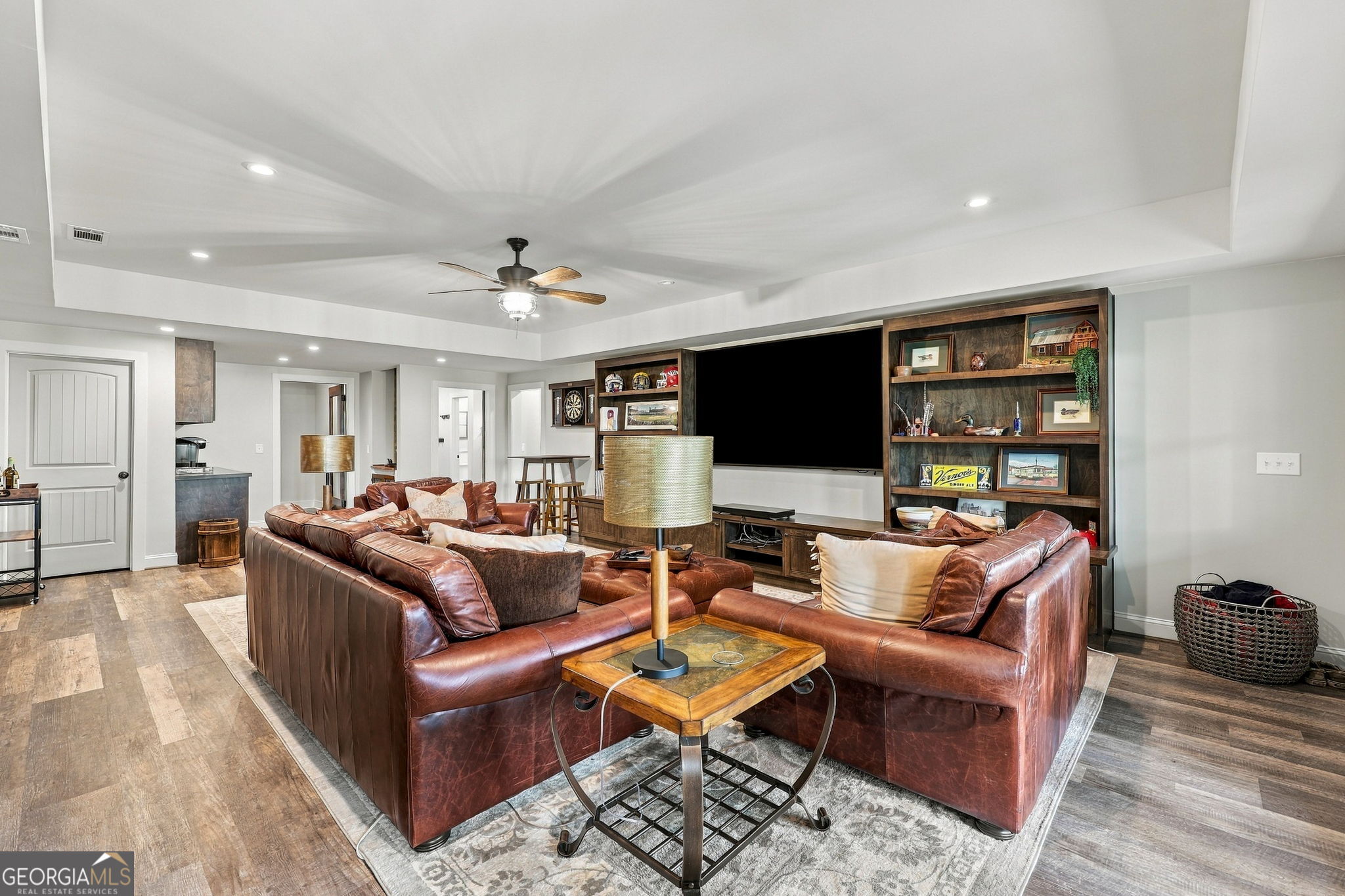 5628 Nags Head Circle