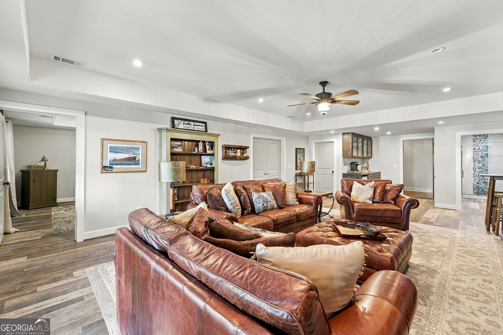 5628 Nags Head Circle