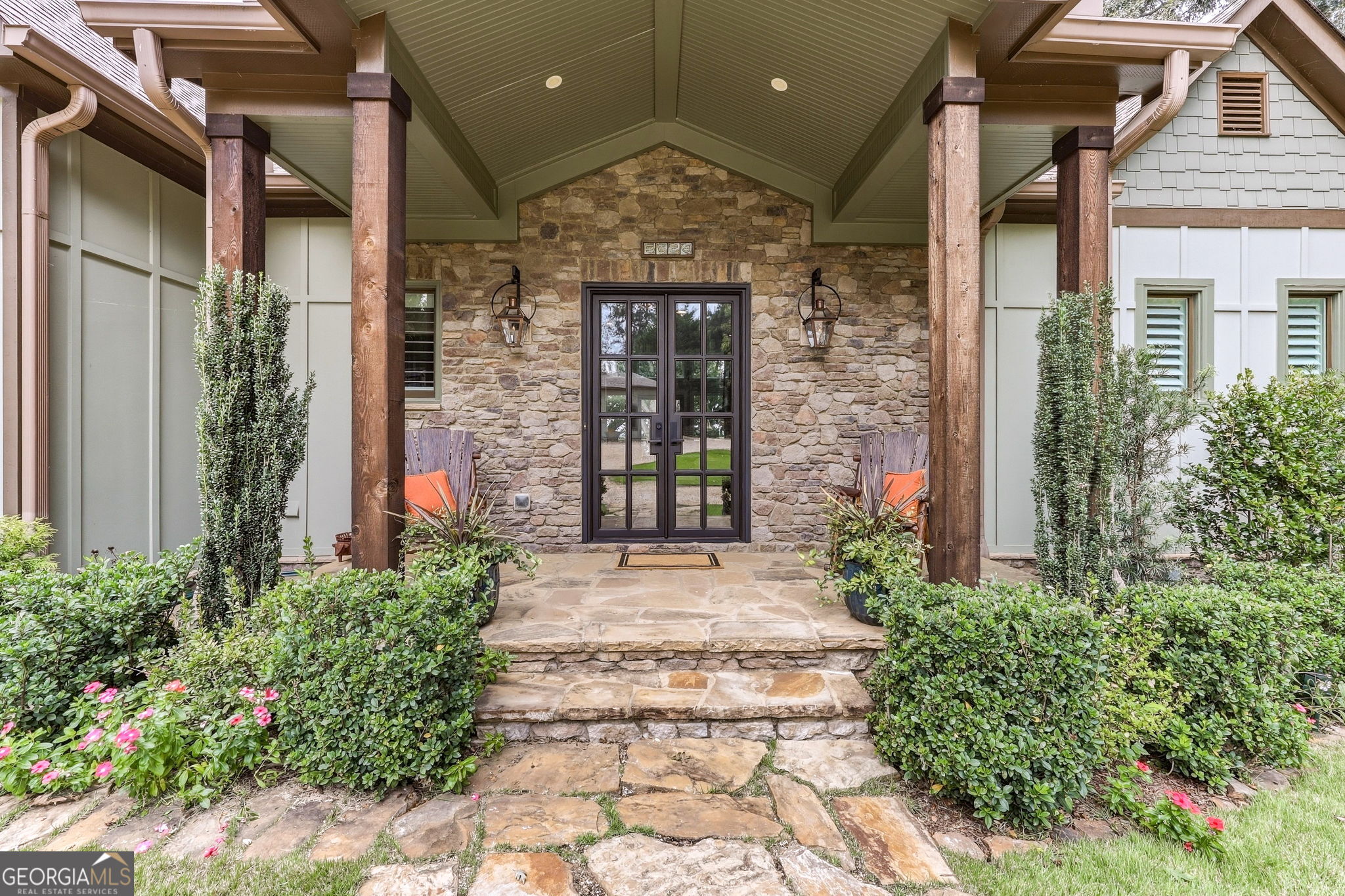 5628 Nags Head Circle