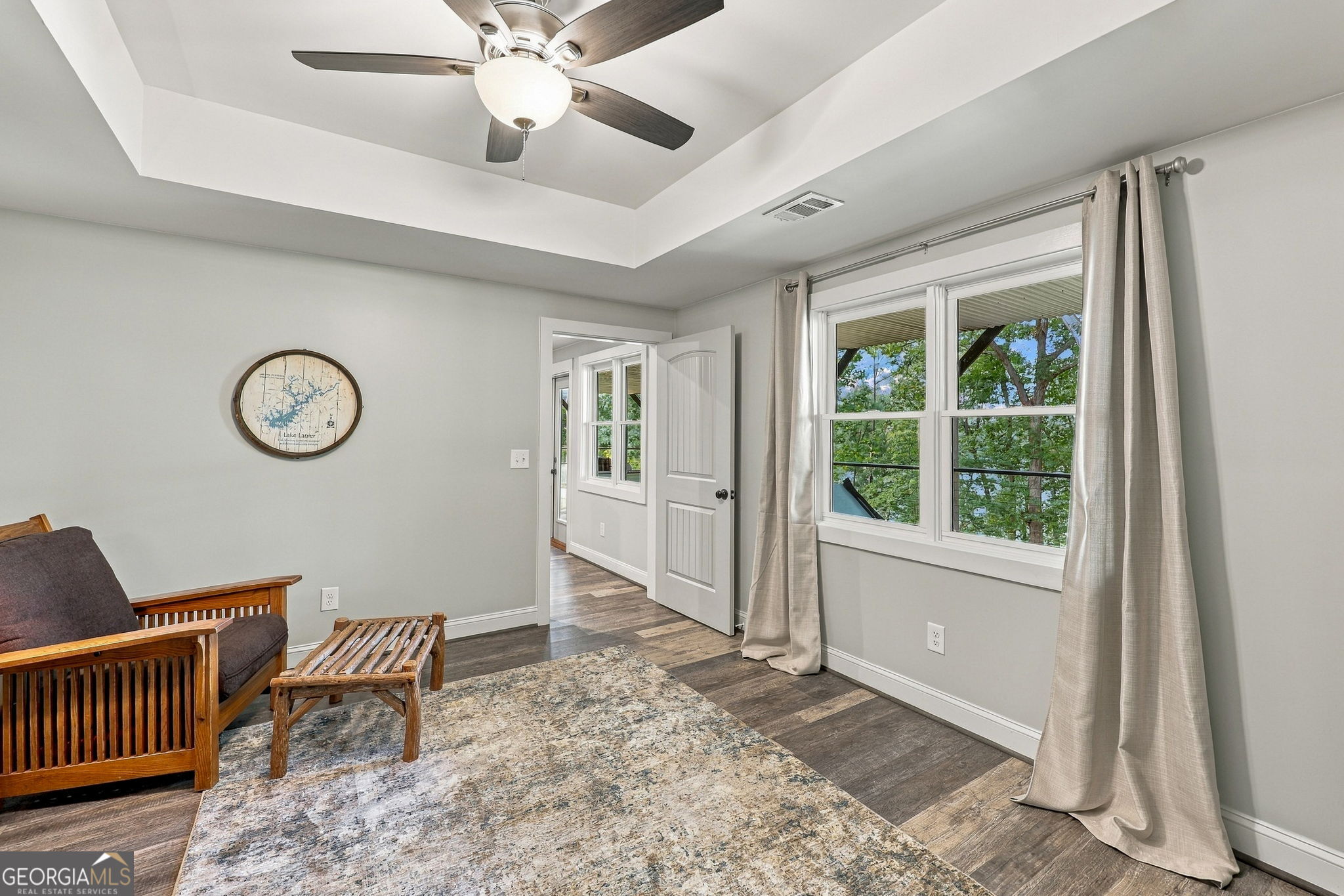 5628 Nags Head Circle