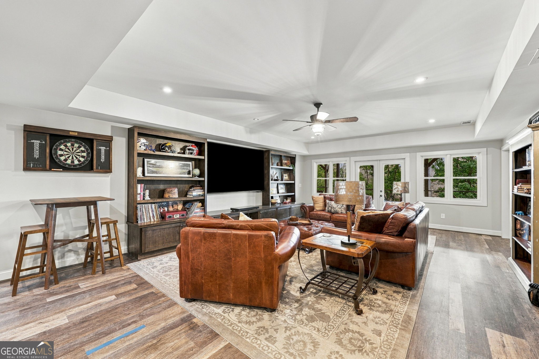 5628 Nags Head Circle