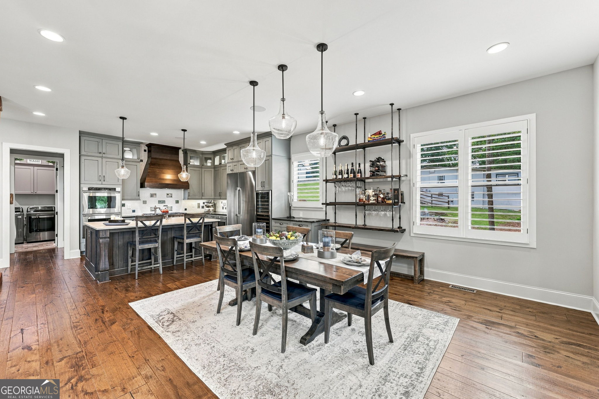 5628 Nags Head Circle