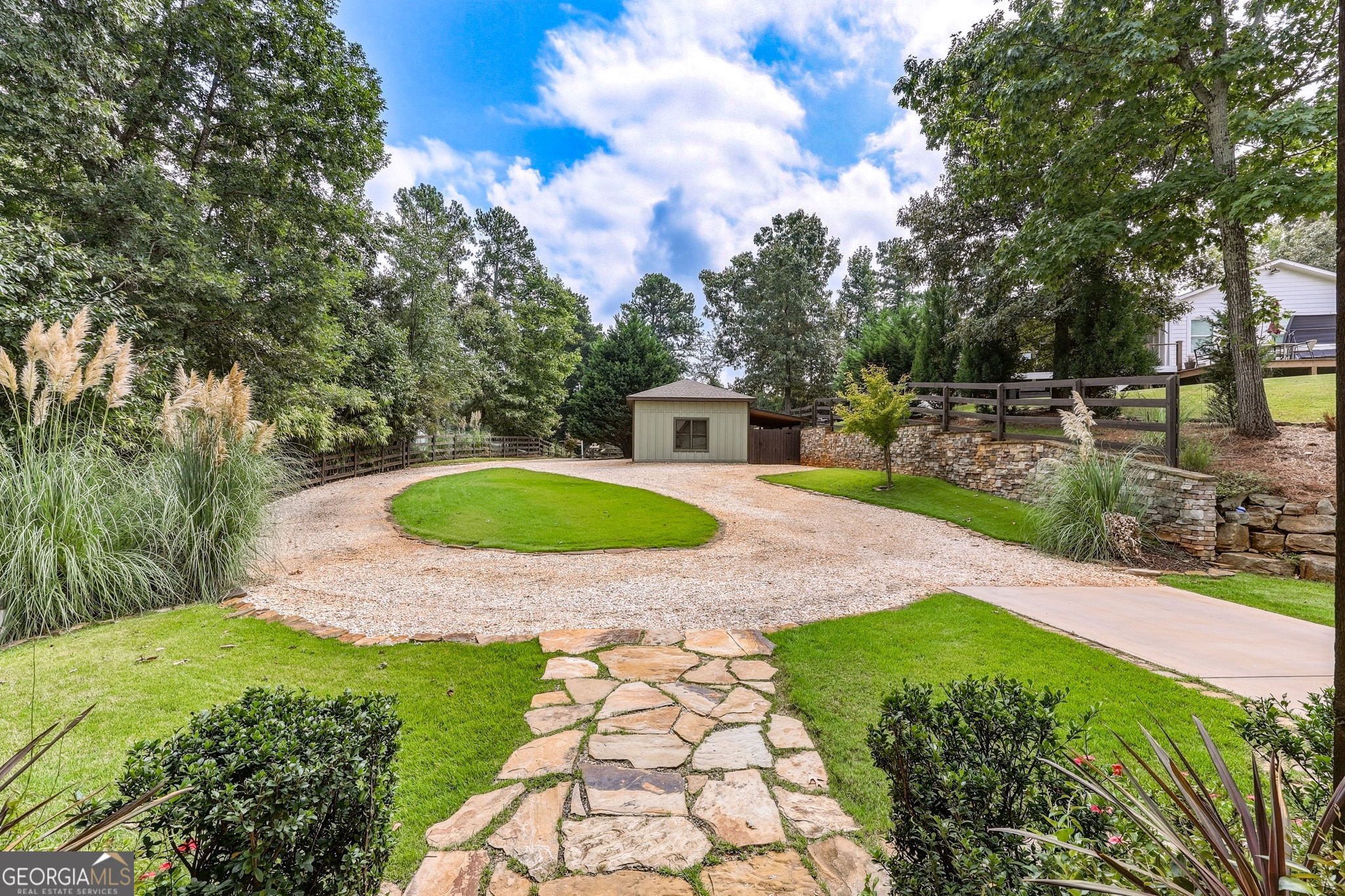 5628 Nags Head Circle