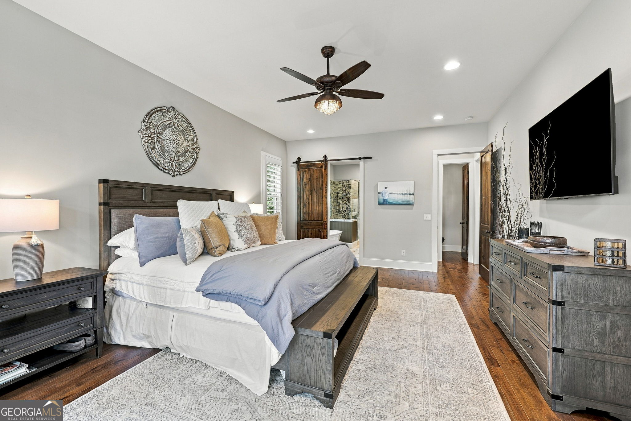 5628 Nags Head Circle