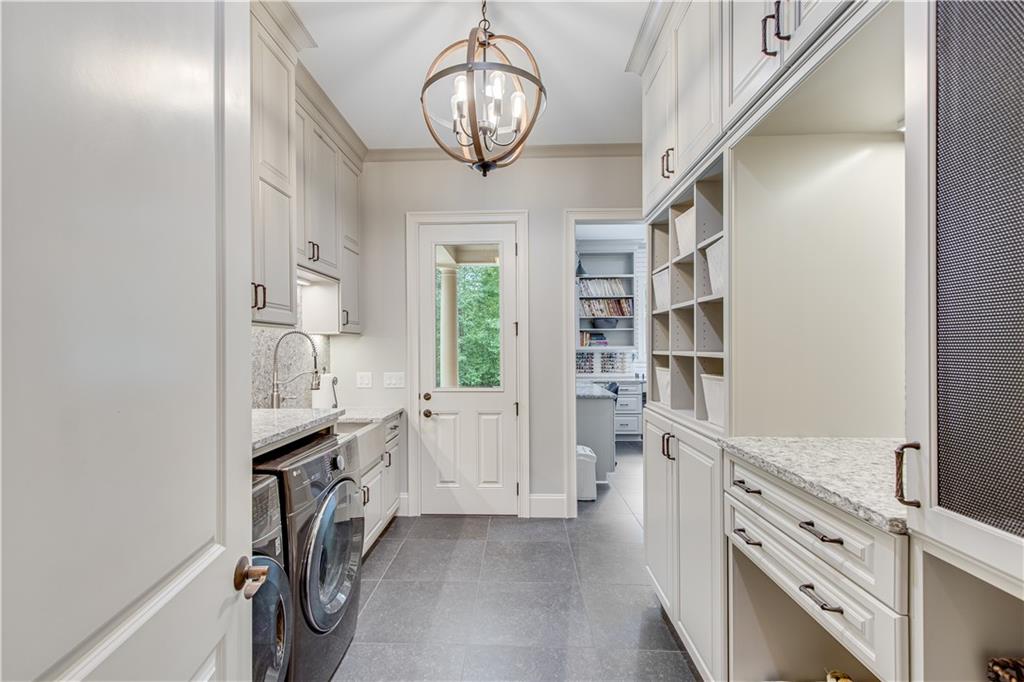 4688 Manor Drive