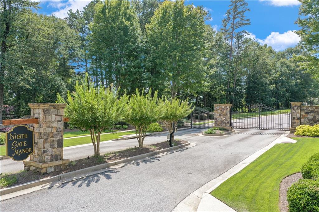 4688 Manor Drive