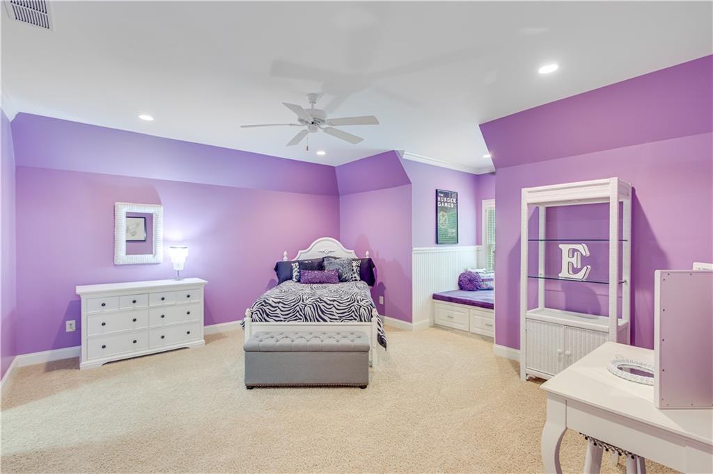 4688 Manor Drive