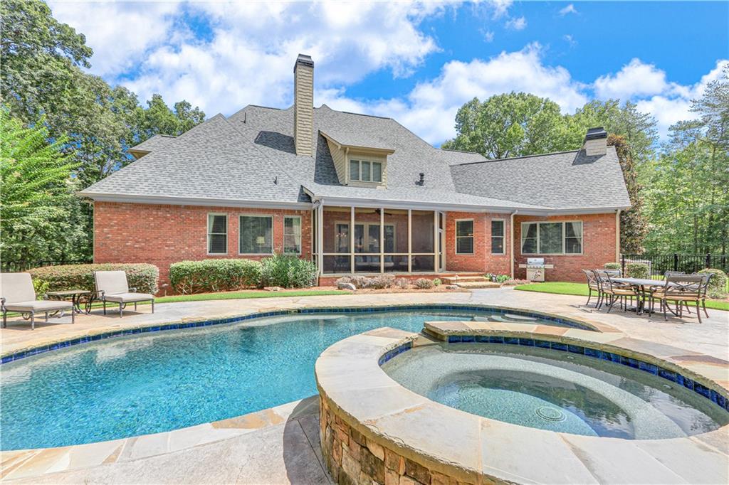 4688 Manor Drive