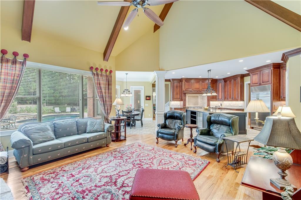 4688 Manor Drive